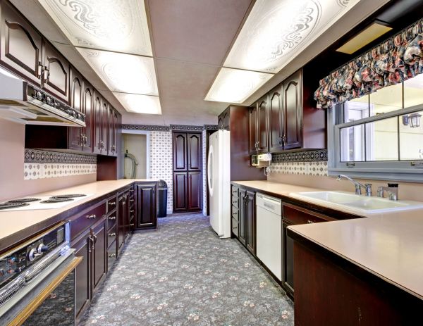 Kitchen Carpet Installation in Anaheim